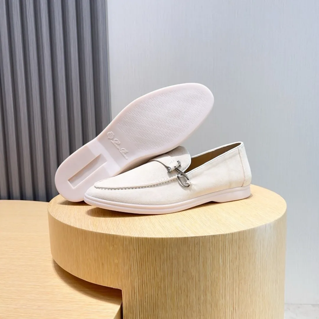 Men's Men's Shoes💰Men's Shoes💰440💰[loro piana] Couple's Style - The new moccasins are made of water-repellent treated suede uppers with rubber soles, a classic. The complex craftsmanship and meticulous structure make the shoes light and soft, allowing you to walk comfortably and freely. Perfect for wearing at the beach or out in the water during the summer. Women’s size: 35-40 Men’s size: 38-45